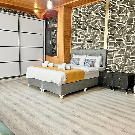 Taksim White Hotel 3*